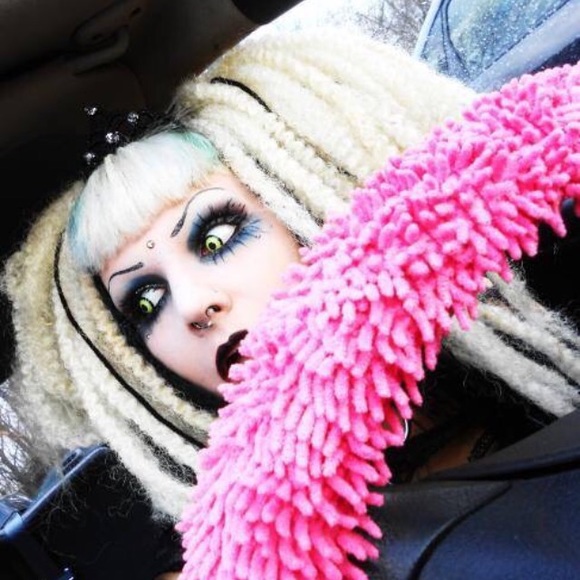 Gothic and club wear vol.2 Welcome to The Bunker! - Picture 5 of 8